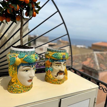 C'Est La Vie Taormina Apartment ภายนอก รูปภาพ