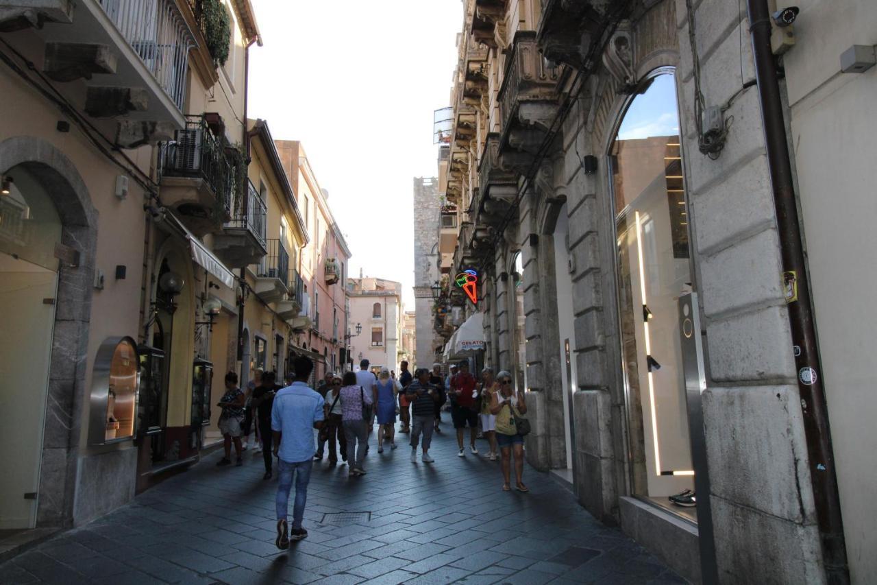 C'Est La Vie Taormina Apartment ภายนอก รูปภาพ
